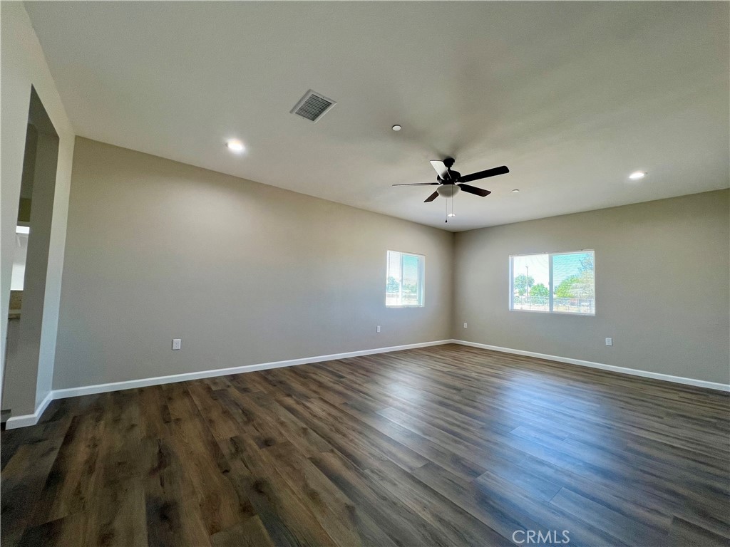 40719 171th Street Property Photo 58