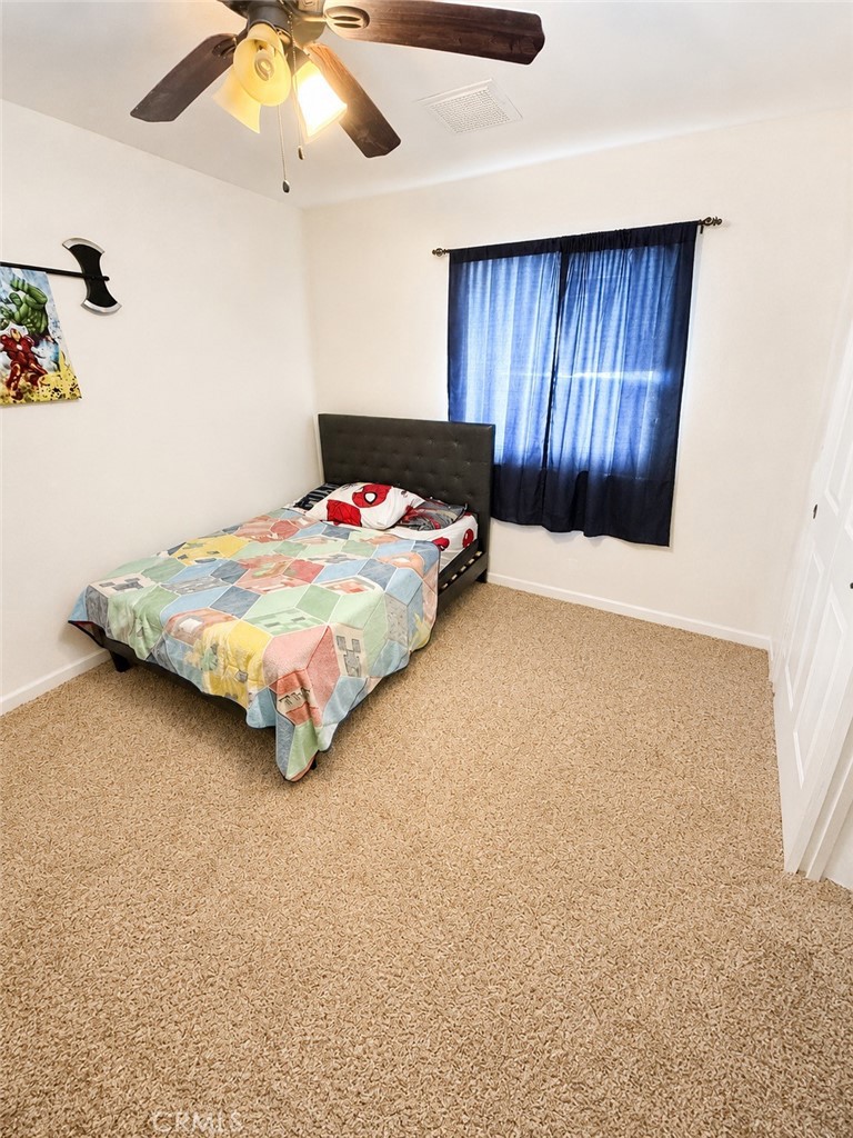 1020 S Farragut Property Photo 8