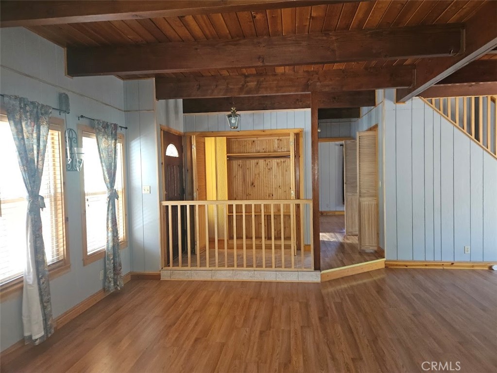 15325 Acacia Way Property Photo 12