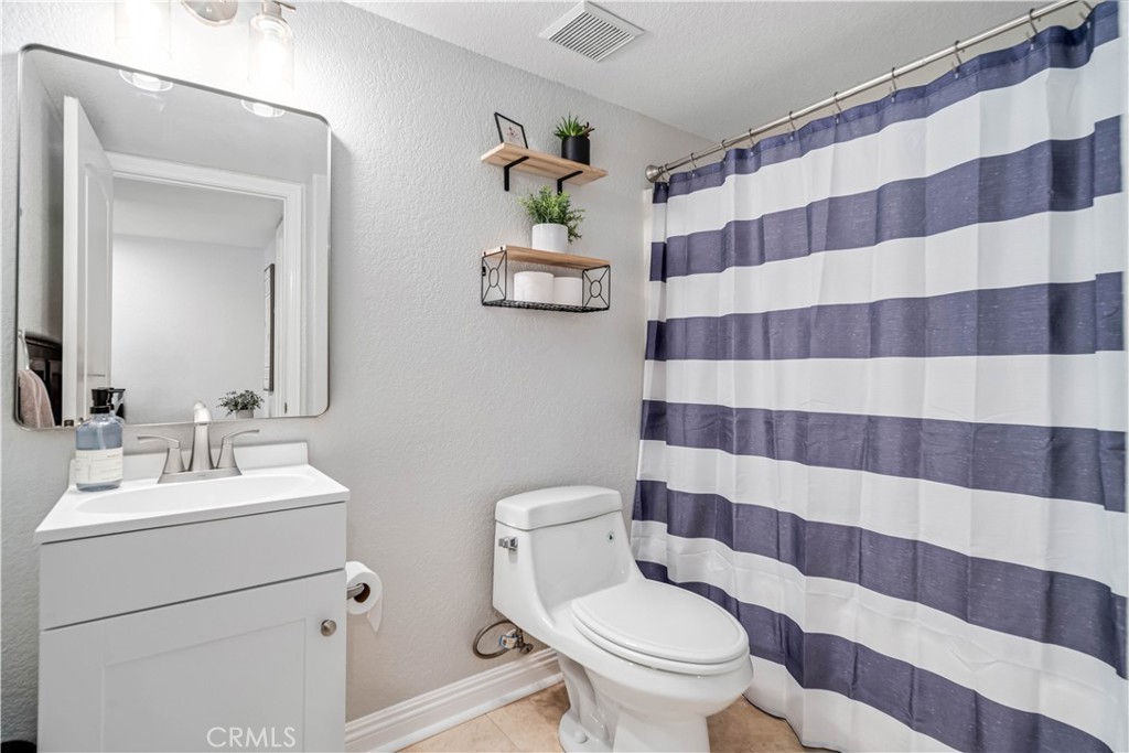40829 Cobblestone Ct. Property Photo 25