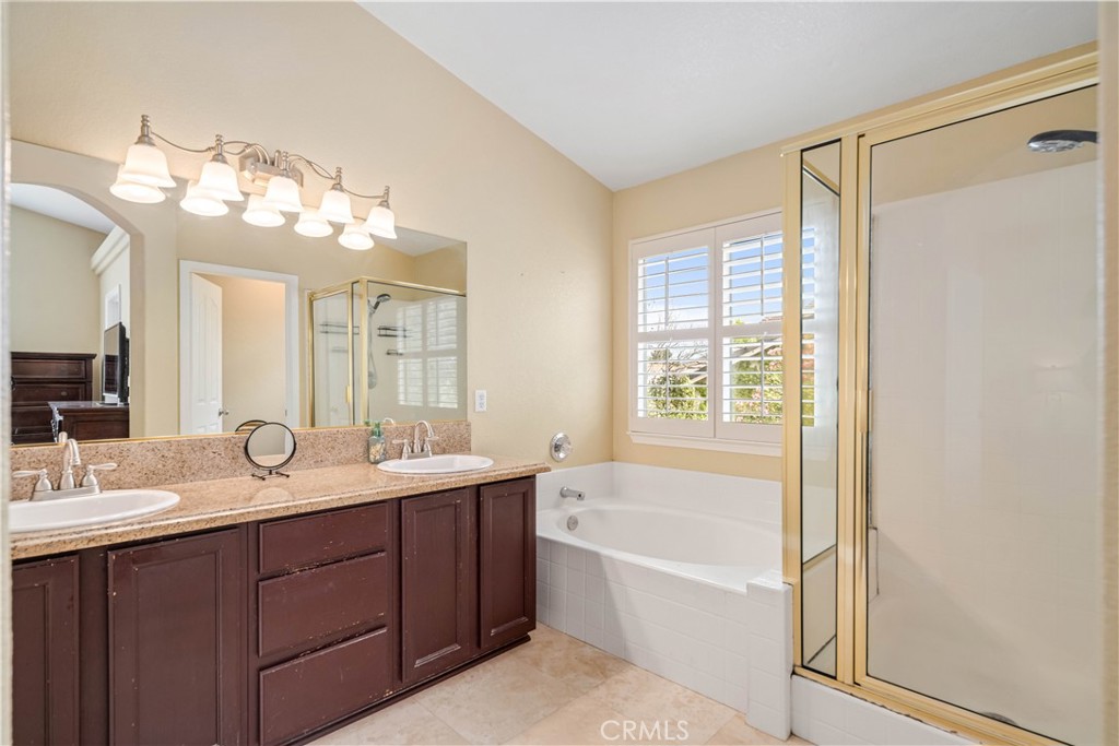 40829 Cobblestone Ct. Property Photo 31