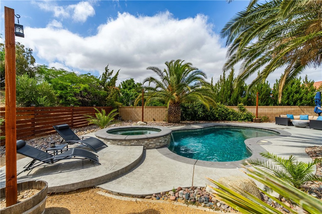 40829 Cobblestone Ct. Property Photo 42