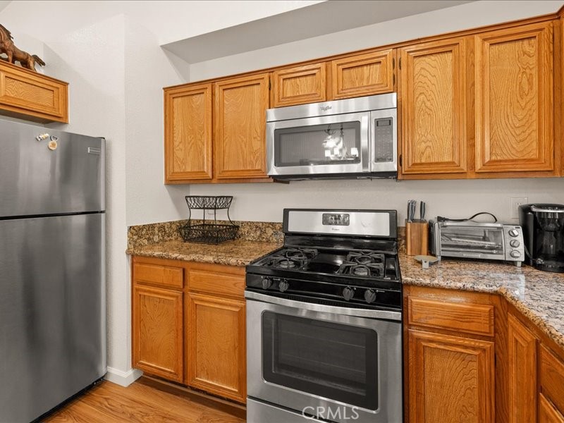 820 Villa Grove Property Photo 8