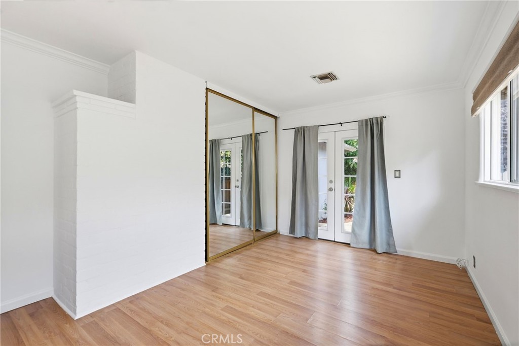 5027 Rigoletto Street Property Photo 20