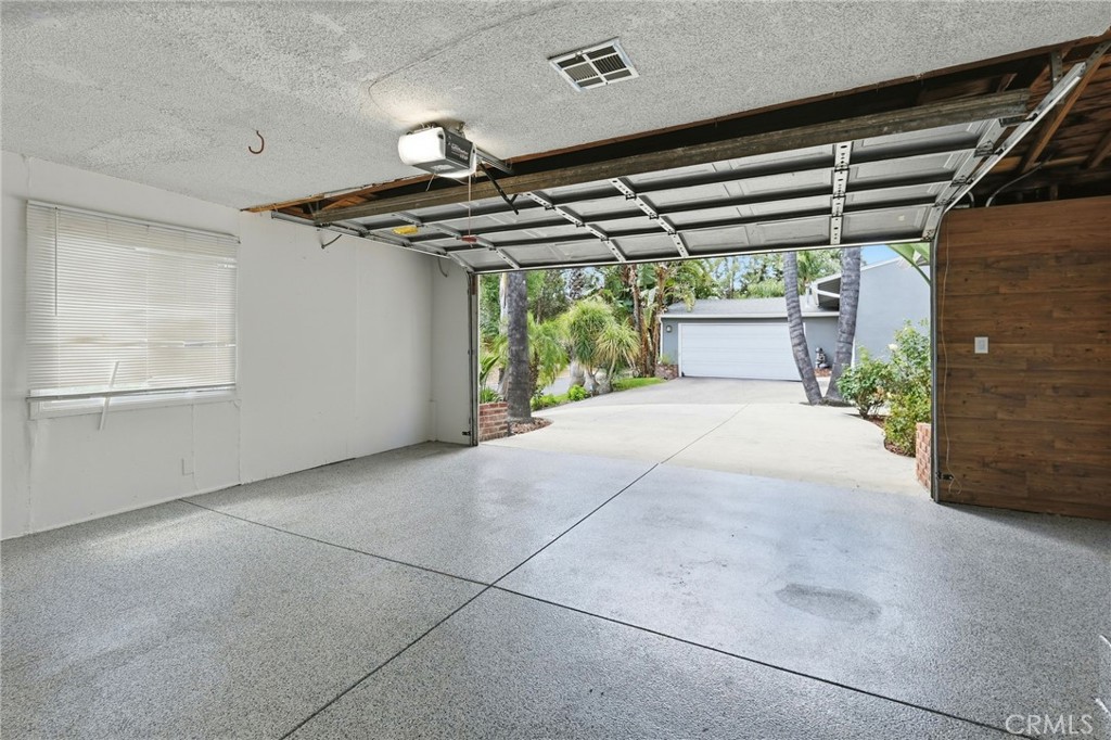 5027 Rigoletto Street Property Photo 25