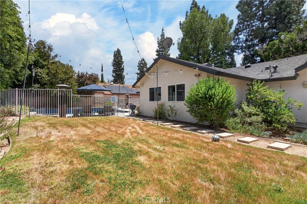 18313 Index Street Property Photo 28