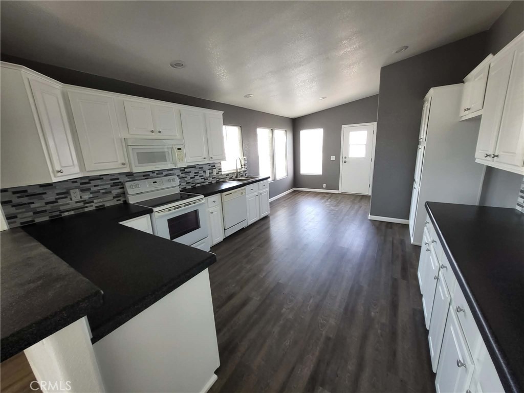 2017 Sonja Dr Property Photo 5