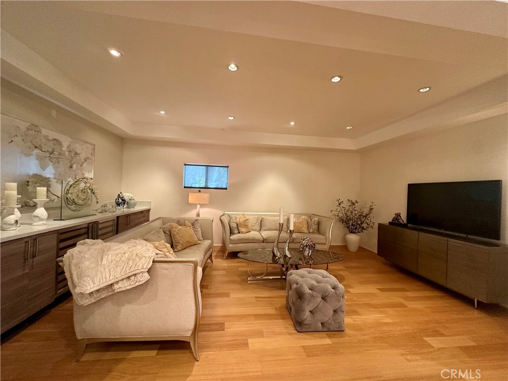 14721 Valley Vista Property Photo 6