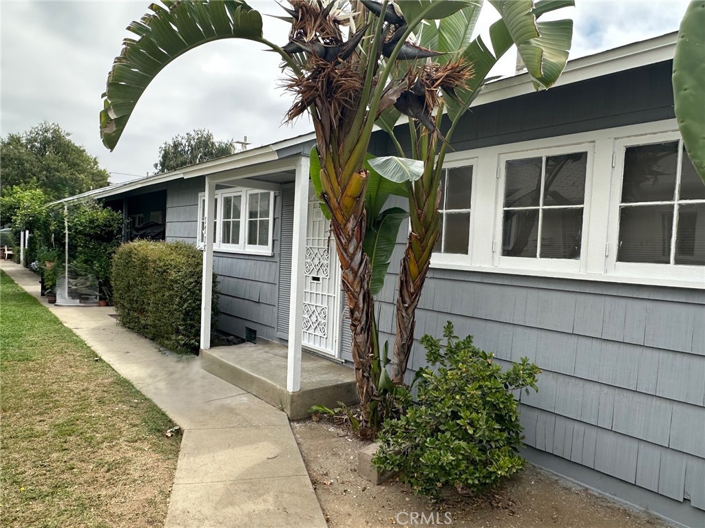 1714 2nd Property Photo 5