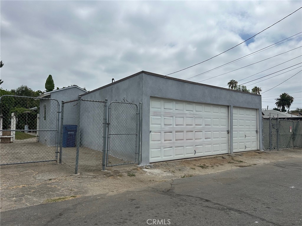 1714 2nd Property Photo 8