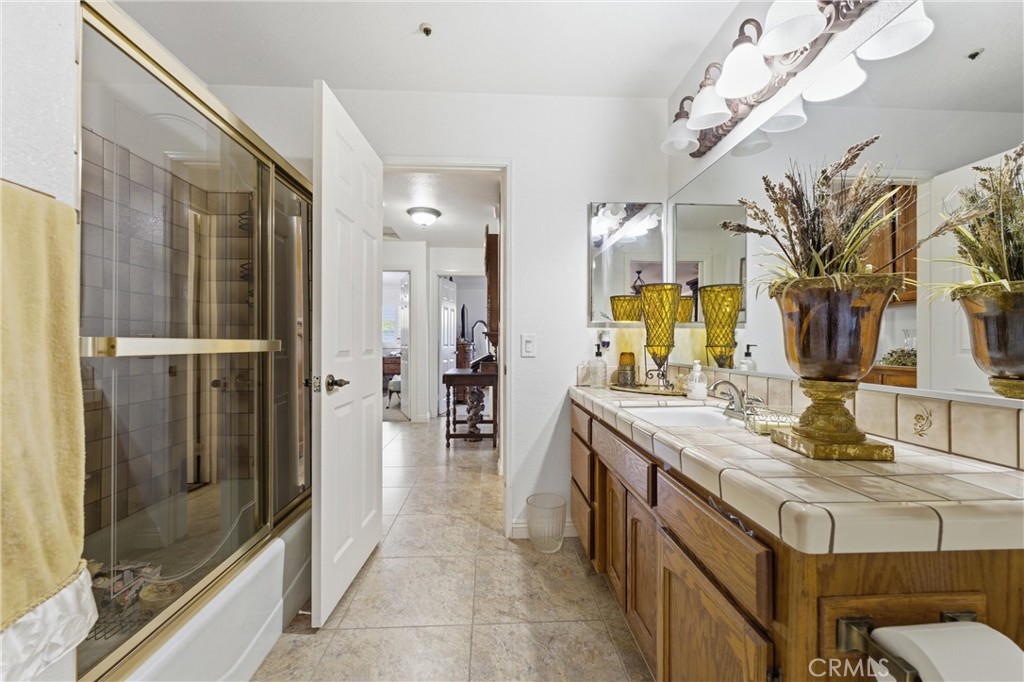 5801 Hacienda Ranch Property Photo 27