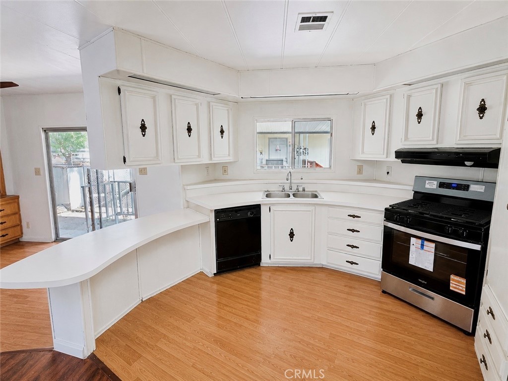 36200 Paradise Ranch Road Property Photo 5