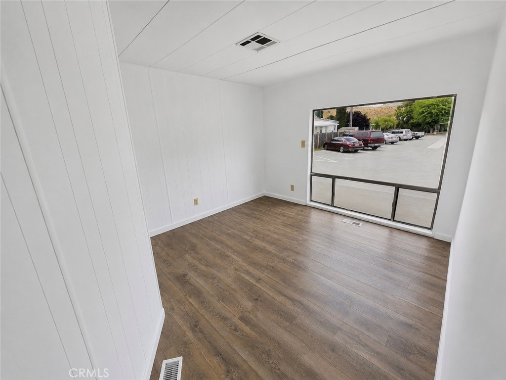 36200 Paradise Ranch Road Property Photo 10