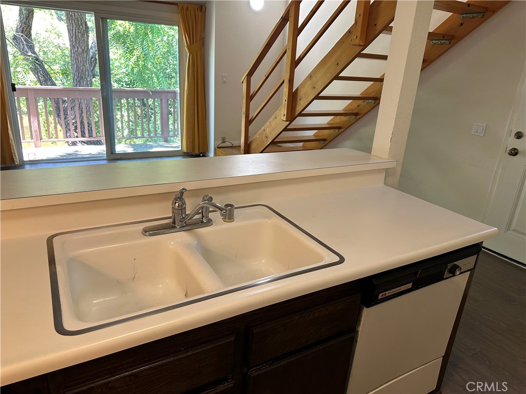 7050 Shoup 221 Property Photo 8