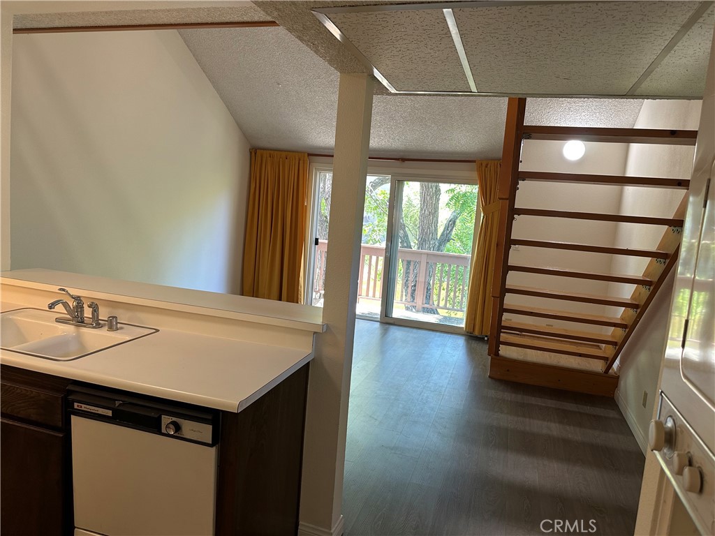 7050 Shoup 221 Property Photo 15