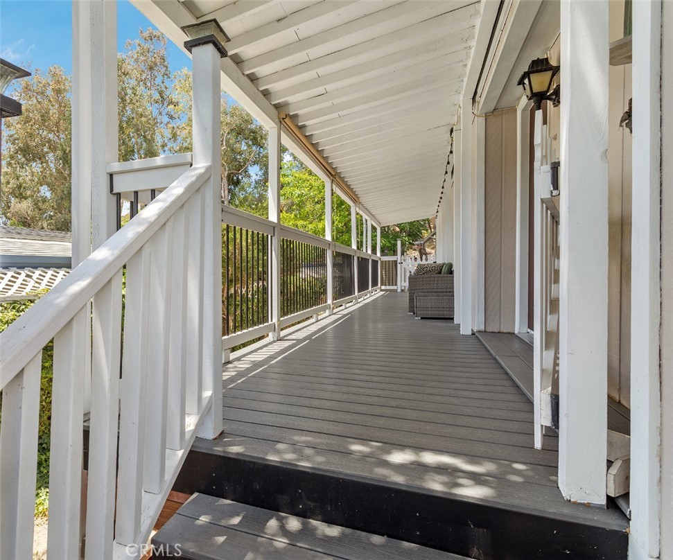 23777 Mulholland Hwy 203 Property Photo 5
