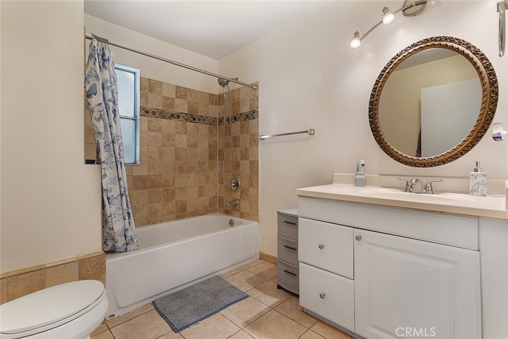 23777 Mulholland Hwy 203 Property Photo 22