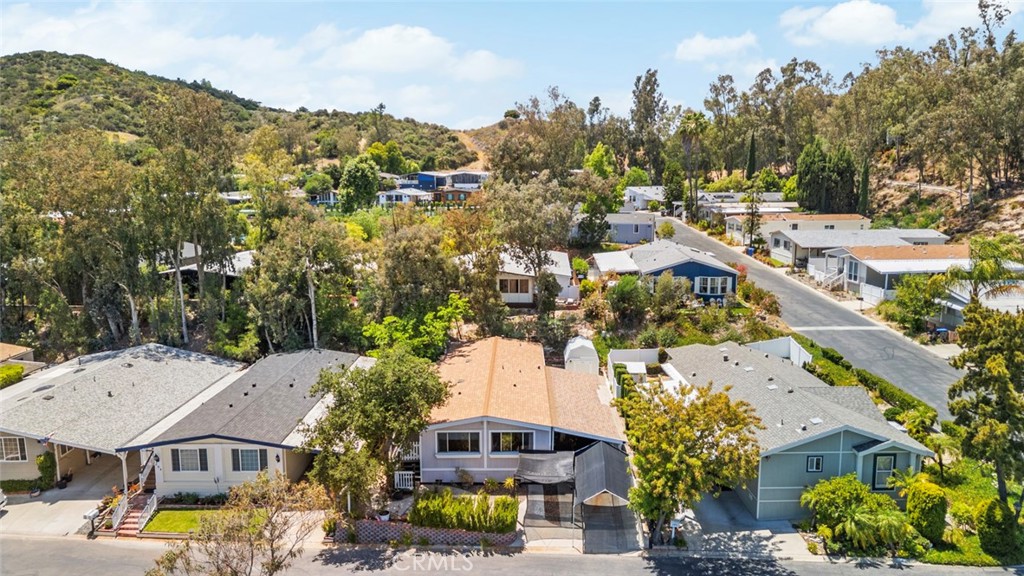 23777 Mulholland Hwy 203 Property Photo 41
