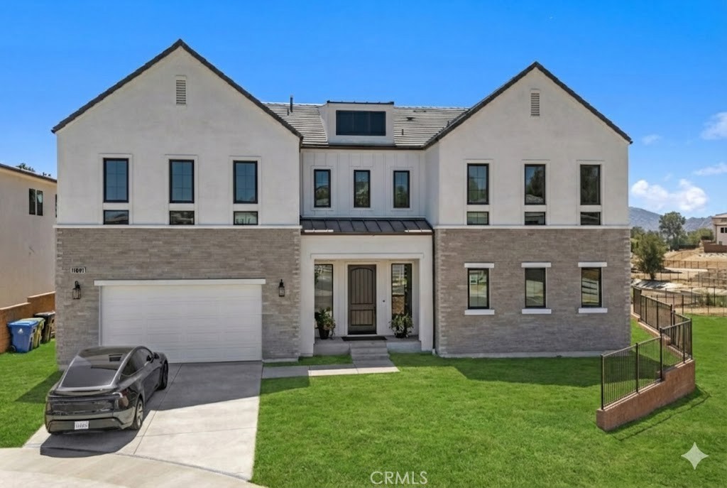11091 Woodcrest Court Property Photo 1