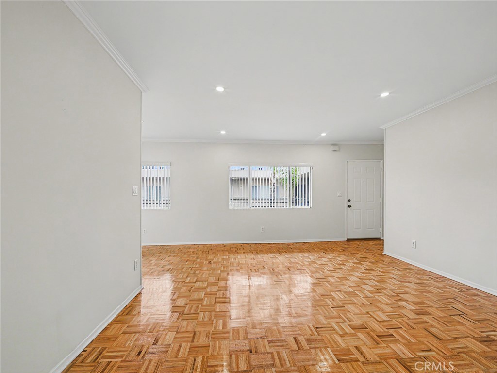 6342 Morse 309 Property Photo 6