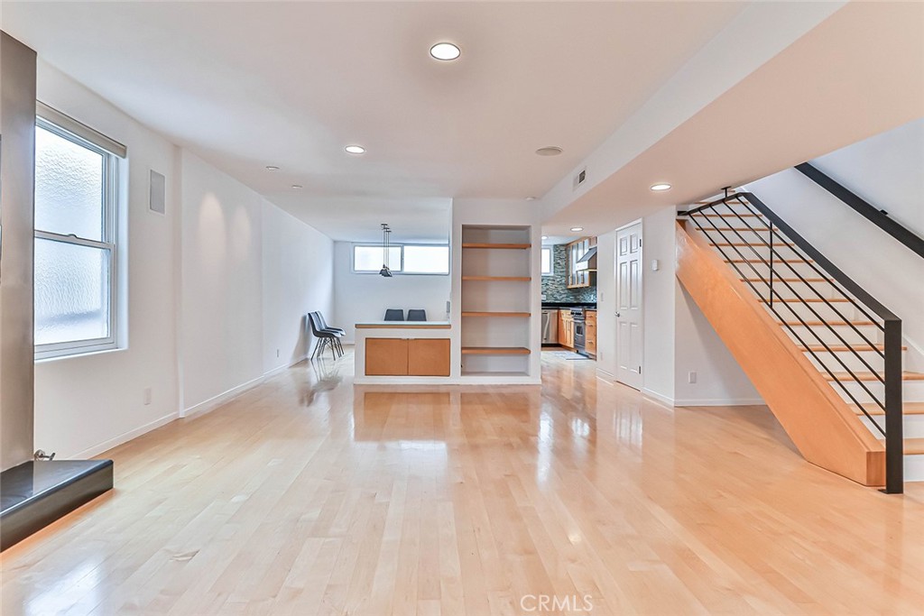 1115 19th Property Photo 8