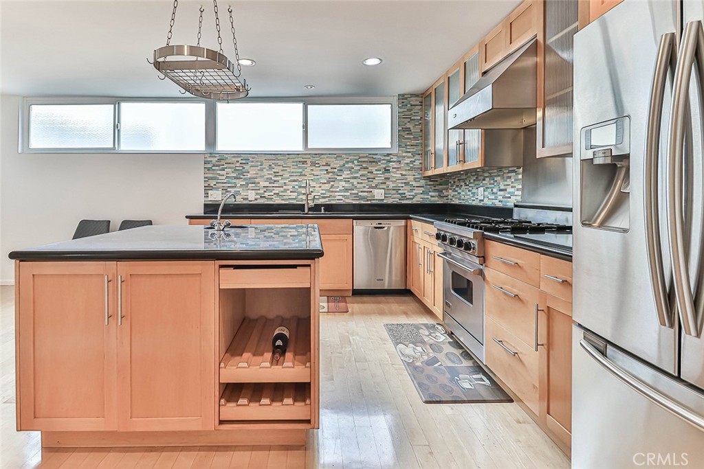 1115 19th Property Photo 18