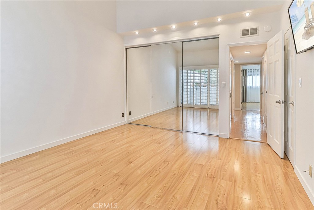 1115 19th Property Photo 26