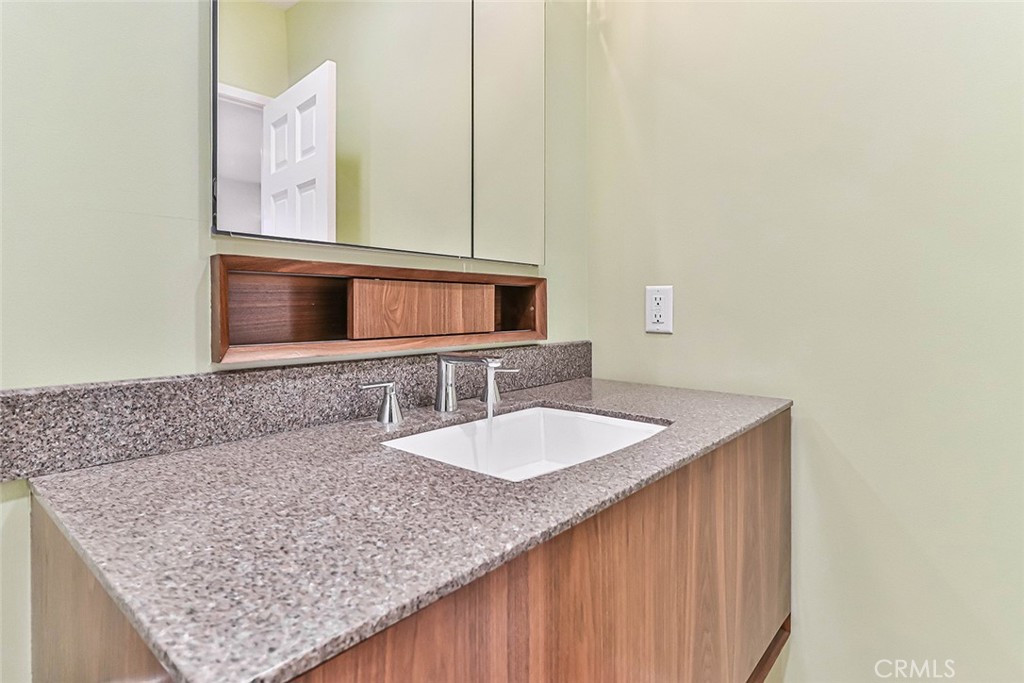 1115 19th Property Photo 29