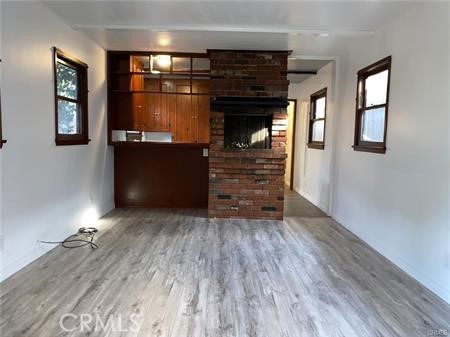 4845 1/2 Agnes Avenue Property Photo 4
