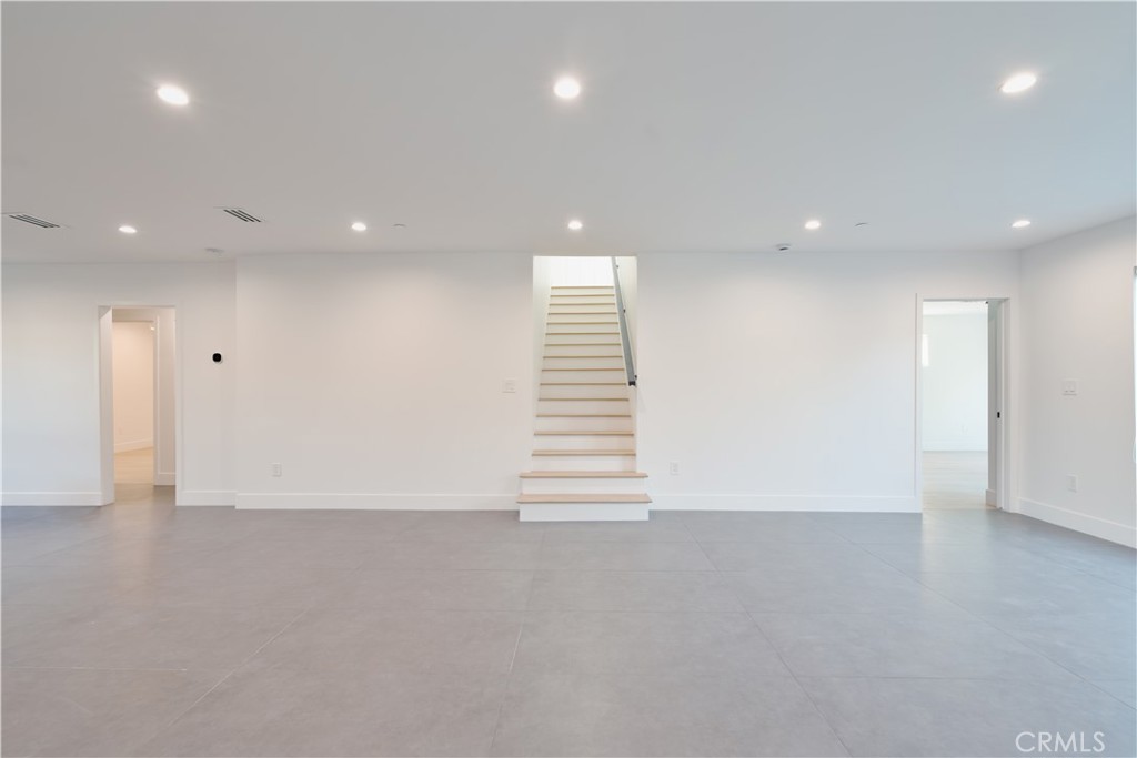 17406 Valerio Property Photo 10