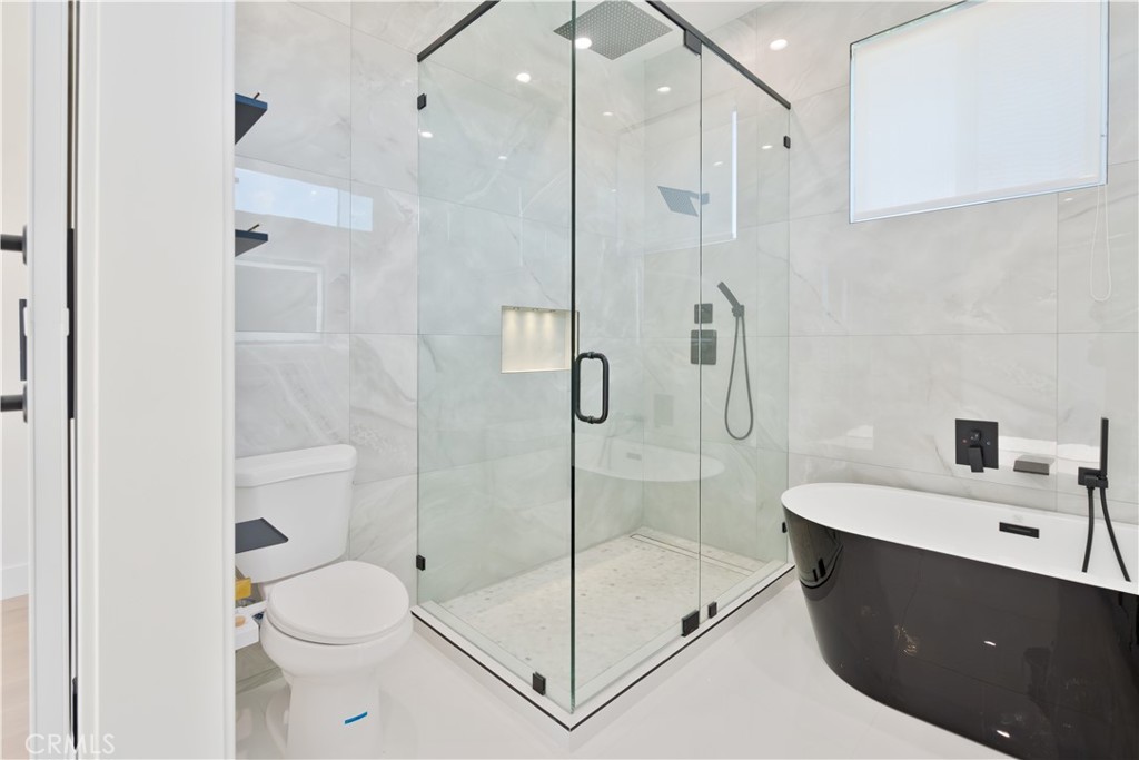 17406 Valerio Property Photo 32