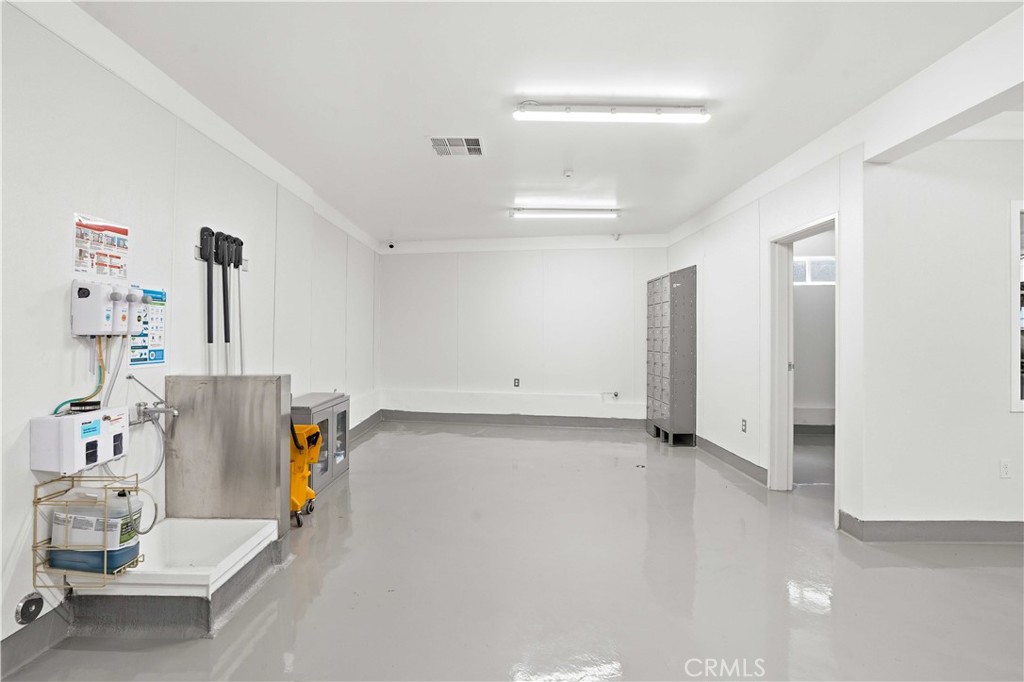 14071 Polk Street Property Photo 14