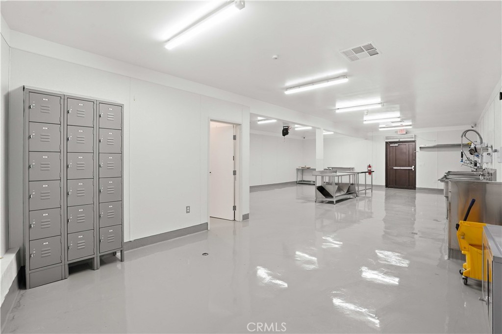 14071 Polk Street Property Photo 15