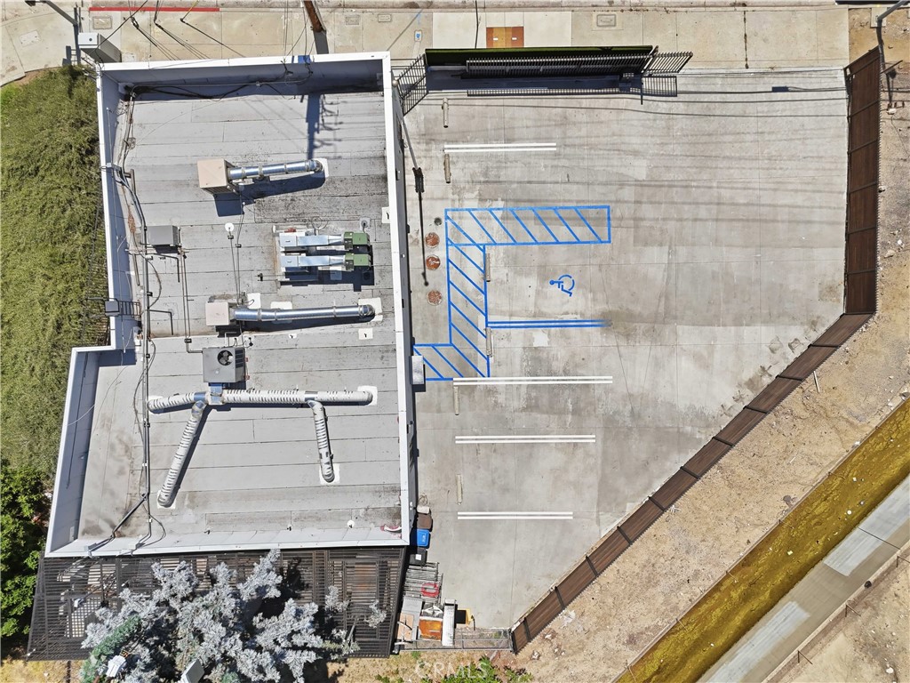 14071 Polk Street Property Photo 34