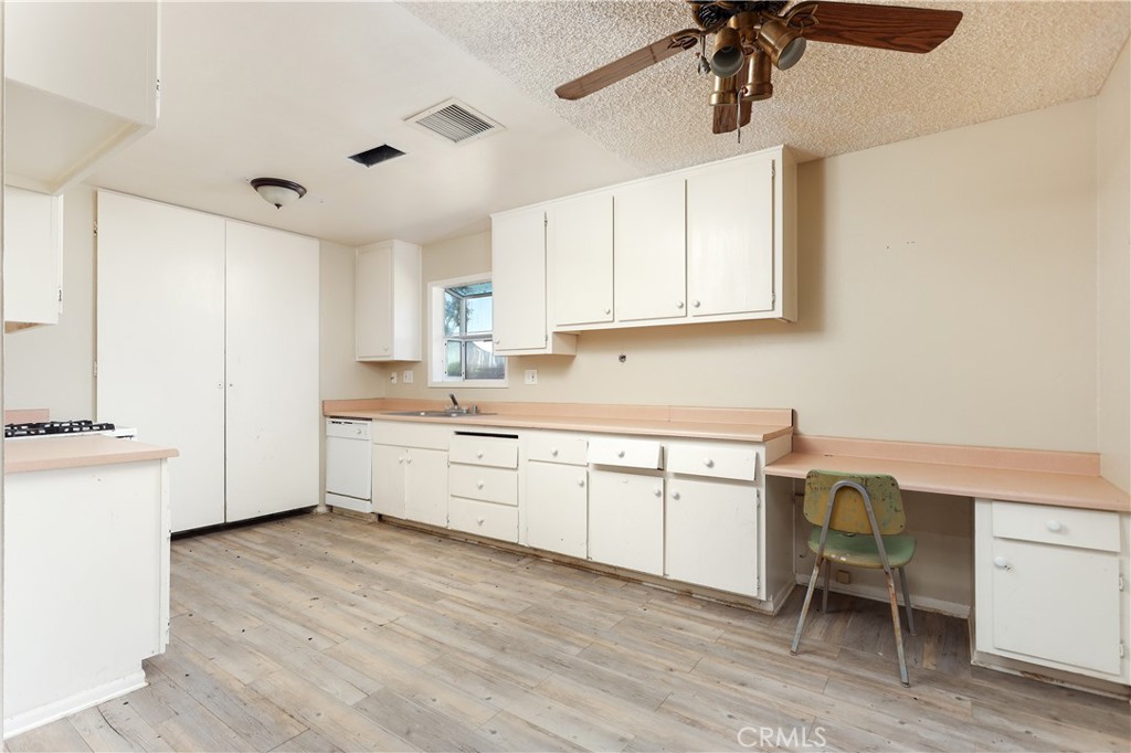 40991 179th E Property Photo 6