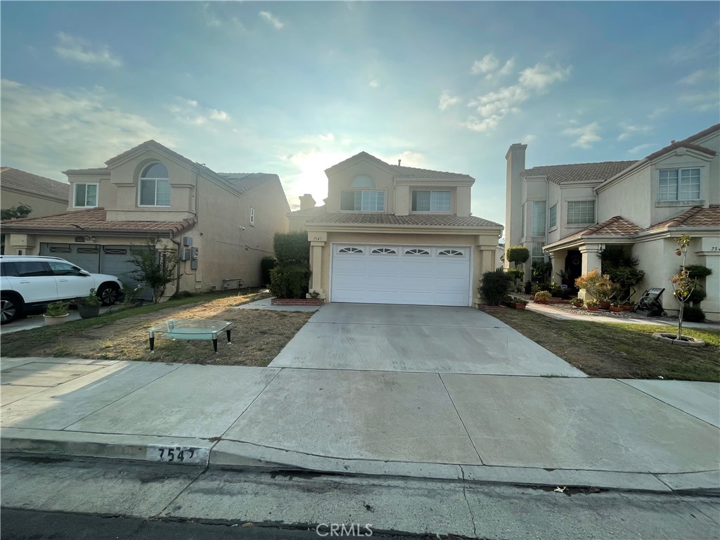 7547 Bellingham Property Photo 1