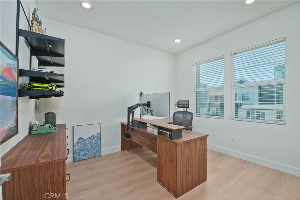 27022 Evening Sky Place Property Photo 17