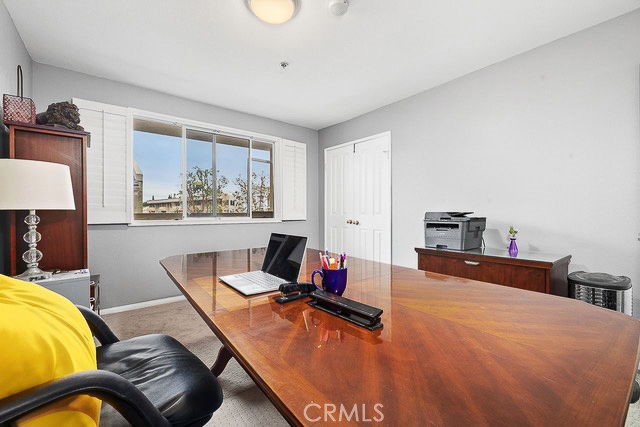 4501 Cedros Avenue 239 Property Photo 15