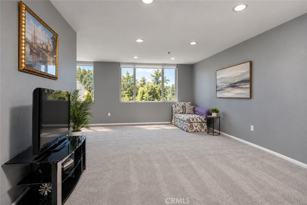 4501 Cedros Avenue 239 Property Photo 26