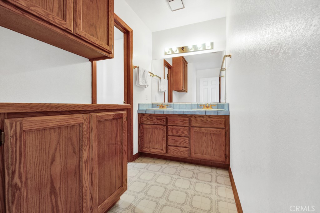 42804 Barnstead Drive Property Photo 29