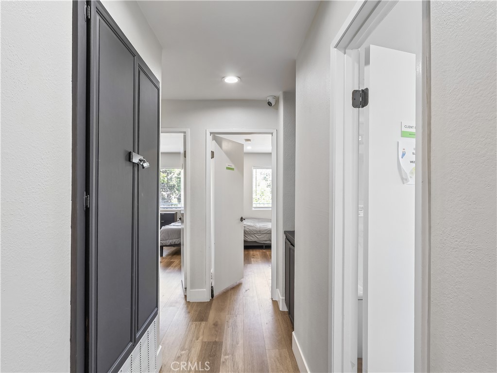 9350 Tampa Avenue Property Photo 27