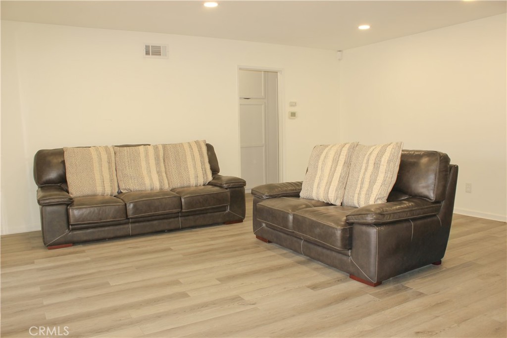 20124 Citronia Property Photo 4