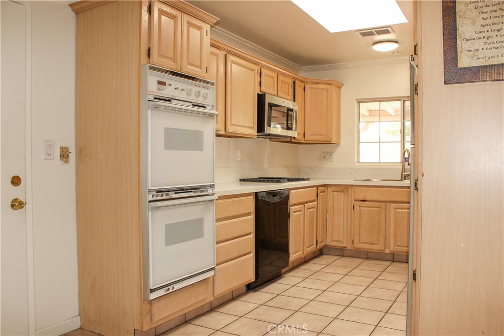 20124 Citronia Property Photo 5
