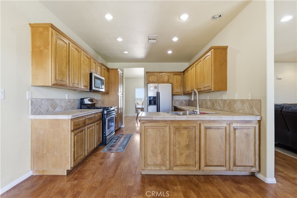 8224 W Avenue D4 Property Photo 7