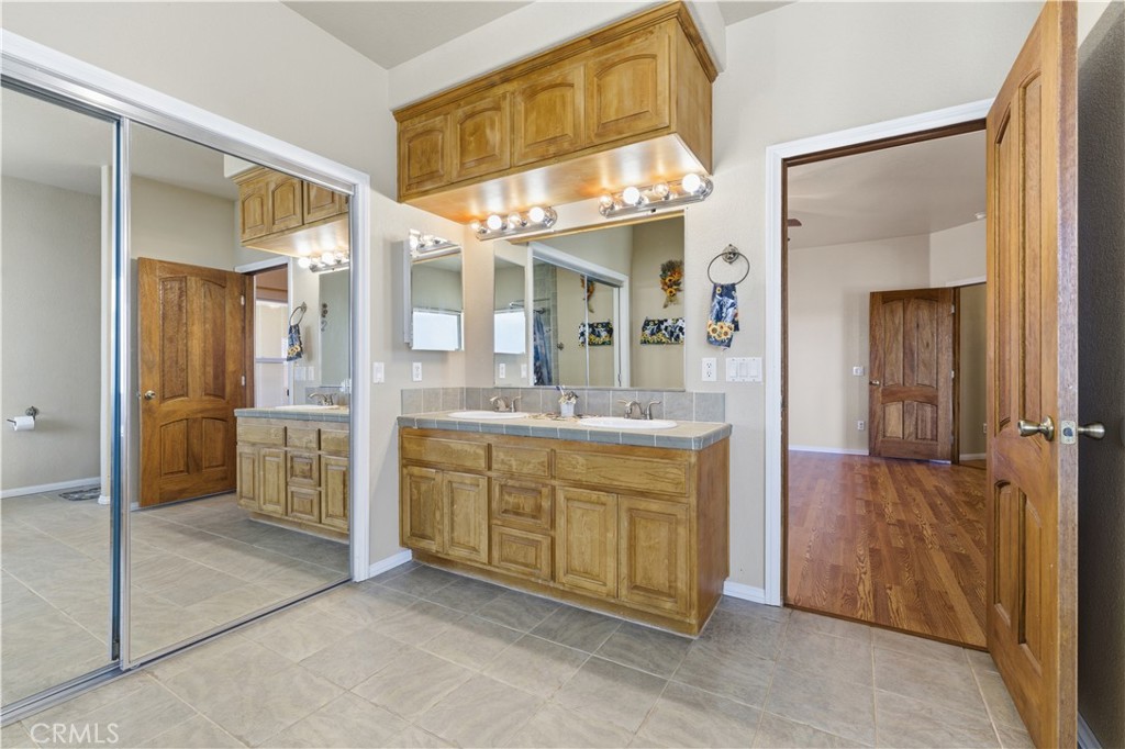 8224 W Avenue D4 Property Photo 17