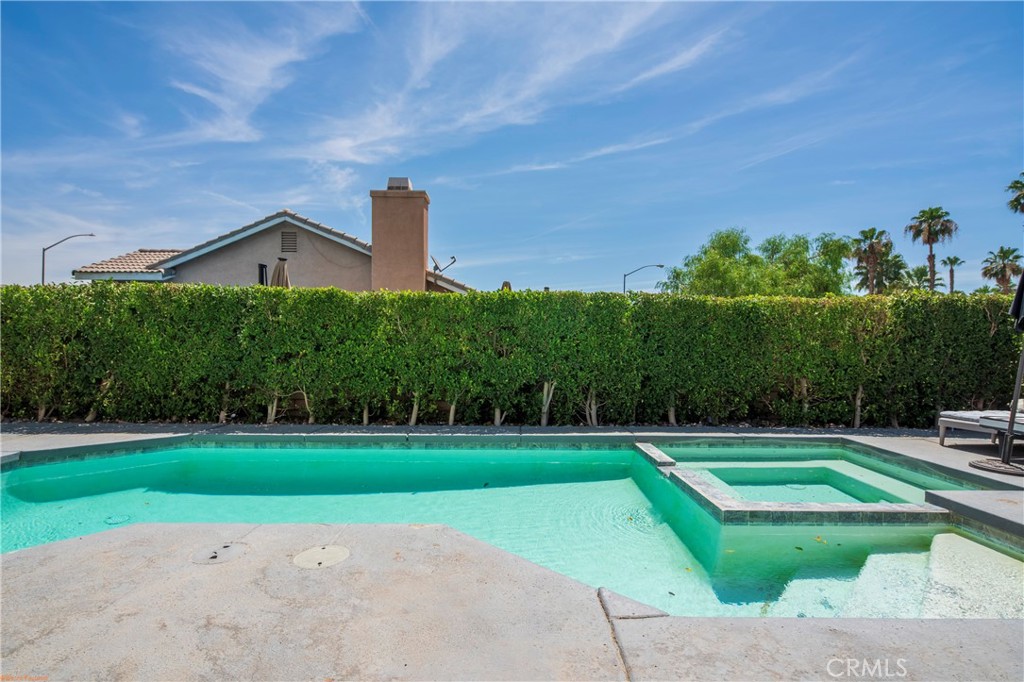 80623 Veranda Property Photo 31