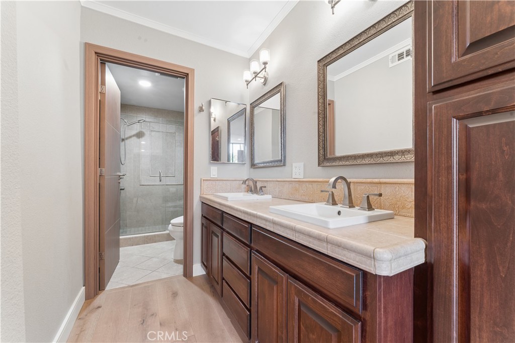 16866 Kingsbury 107 Property Photo 15