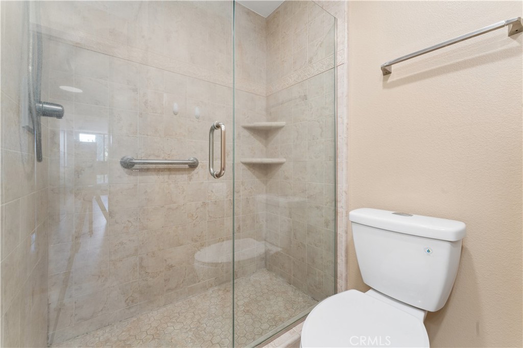 16866 Kingsbury 107 Property Photo 19