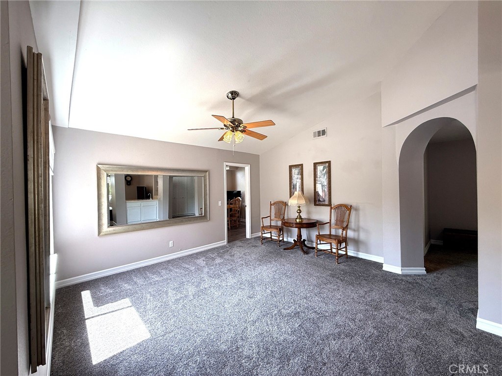 478 Shelburne Lane, Unit B Property Photo 6