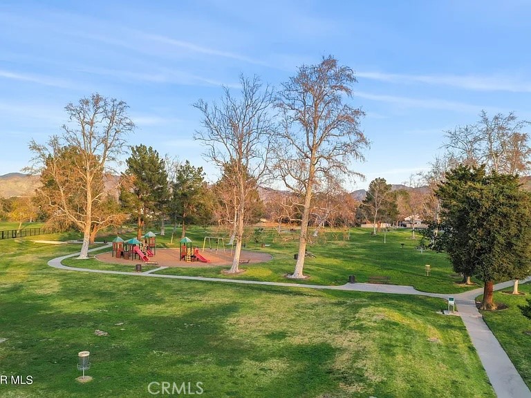 478 Shelburne Lane, Unit B Property Photo 20